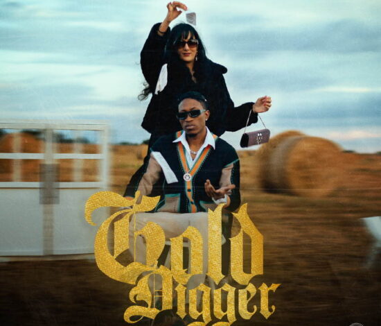 Swati Patil ft. Jae Cash - Gold Digger Mp3 Download